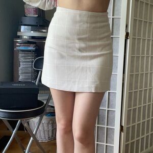 Aritzia Wilfred free mini skirt